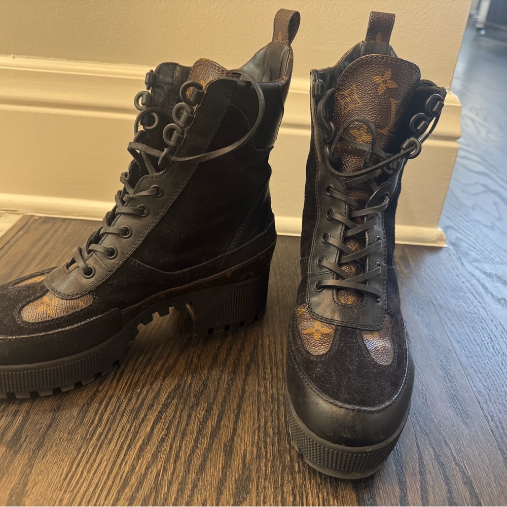Louis Vuitton Black and Brown Monogram Lace-Up Ankle Boots - Picture 2 of 7